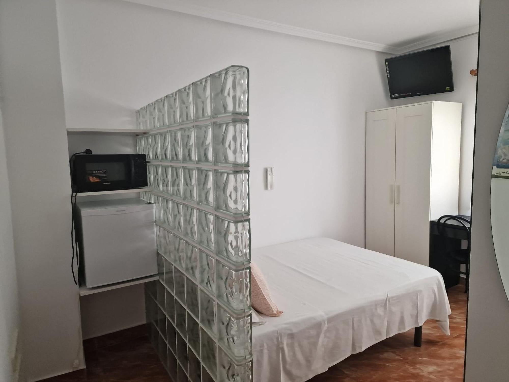 Pension Navarra Madrid Buitenkant foto